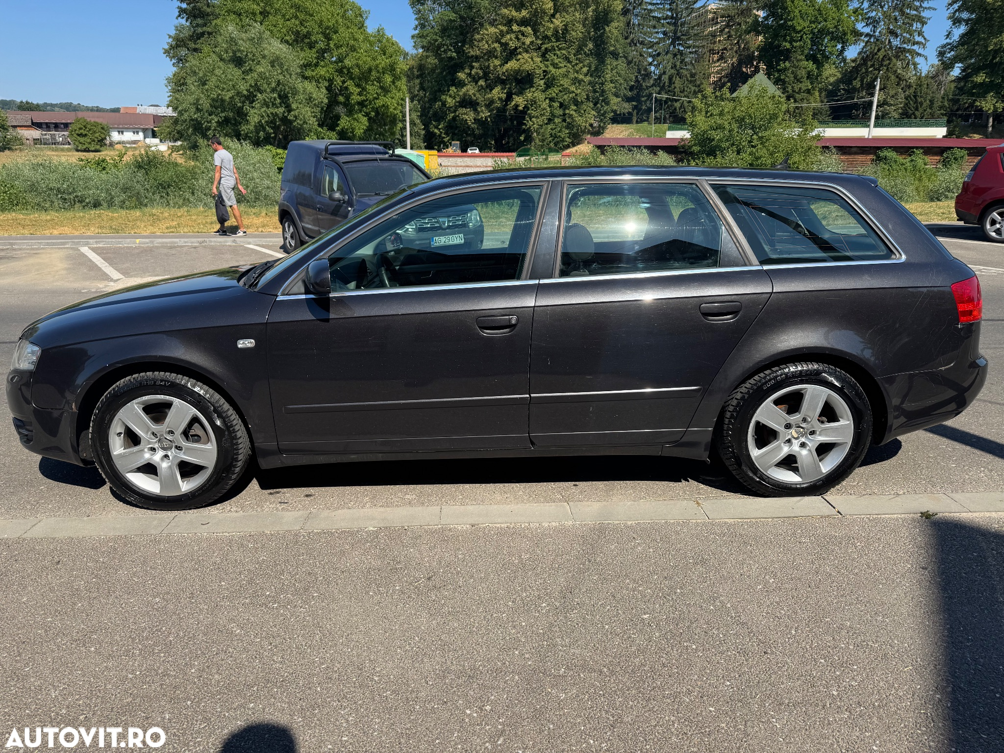 Audi A4 Avant 2.0 TDI DPF quattro - 2