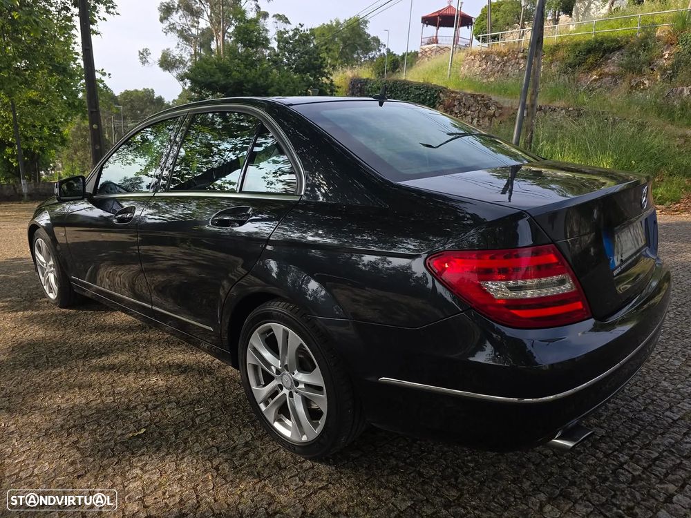Mercedes-Benz C 220 CDi Avantgarde BlueEfficiency - 2