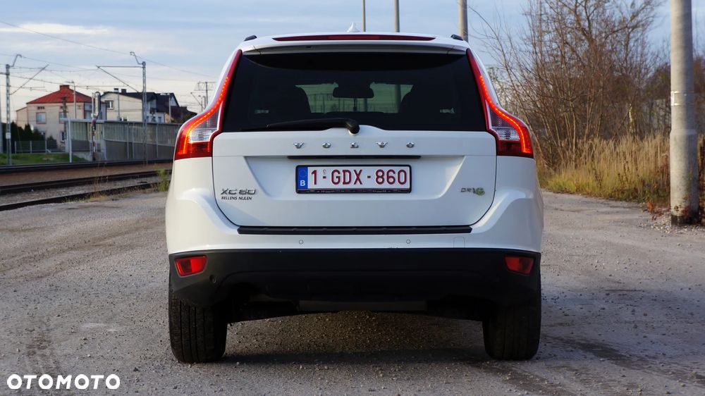 Volvo XC 60 D3 Momentum - 12