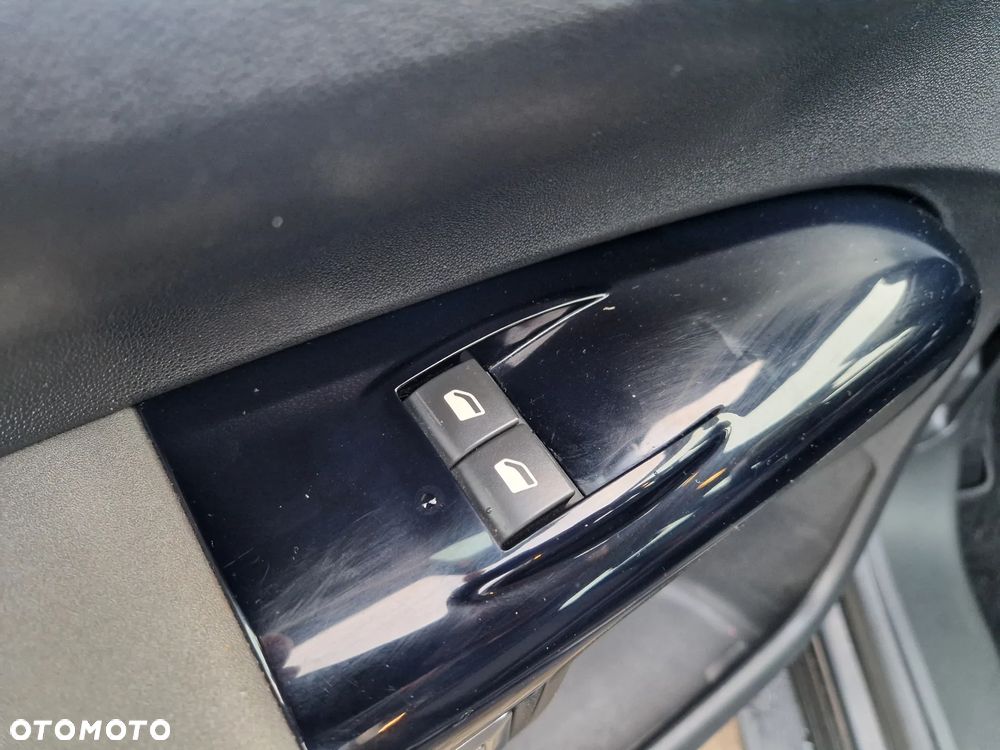 Citroën C4 Cactus - 12