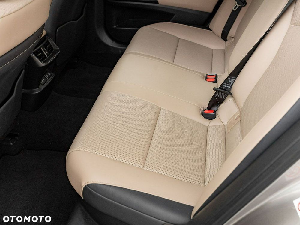 Lexus ES - 30