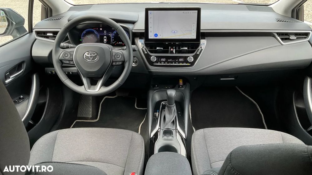 Toyota Corolla 1.8 HSD Dynamic - 9