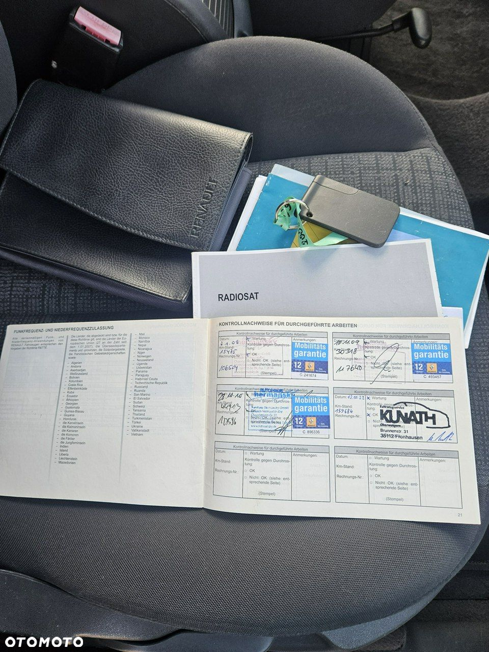 Renault Scenic - 16