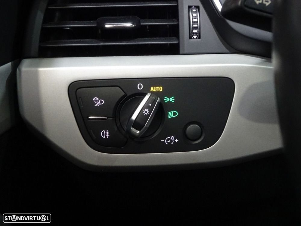 Audi A4 35 TDI S tronic - 10