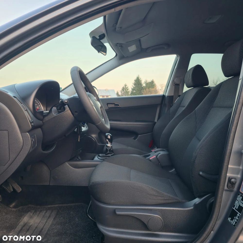 Hyundai i30 1.4 Blue Classic - 21