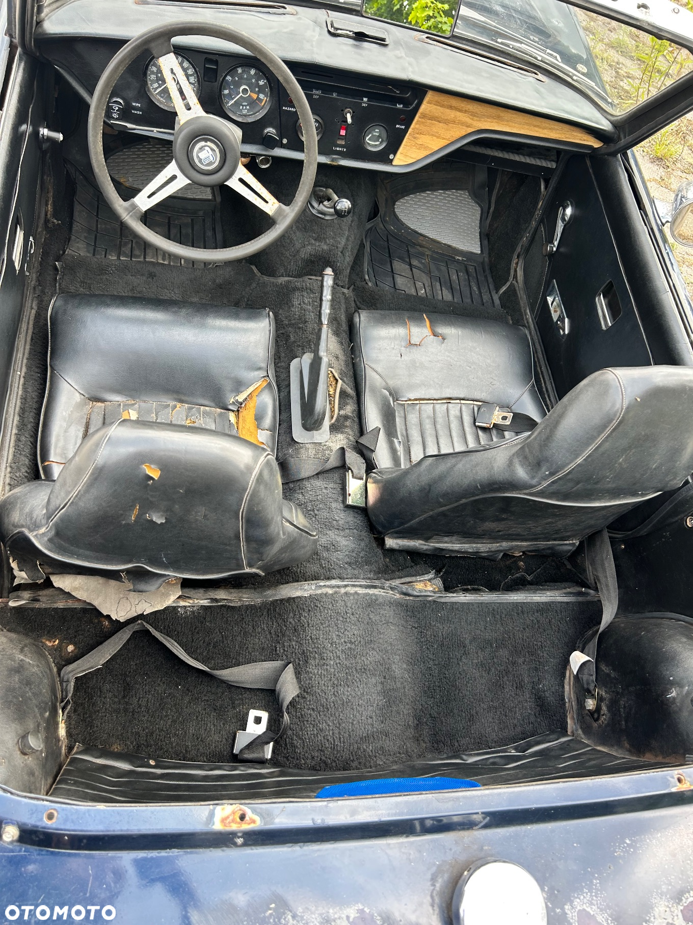 Triumph Spitfire - 19