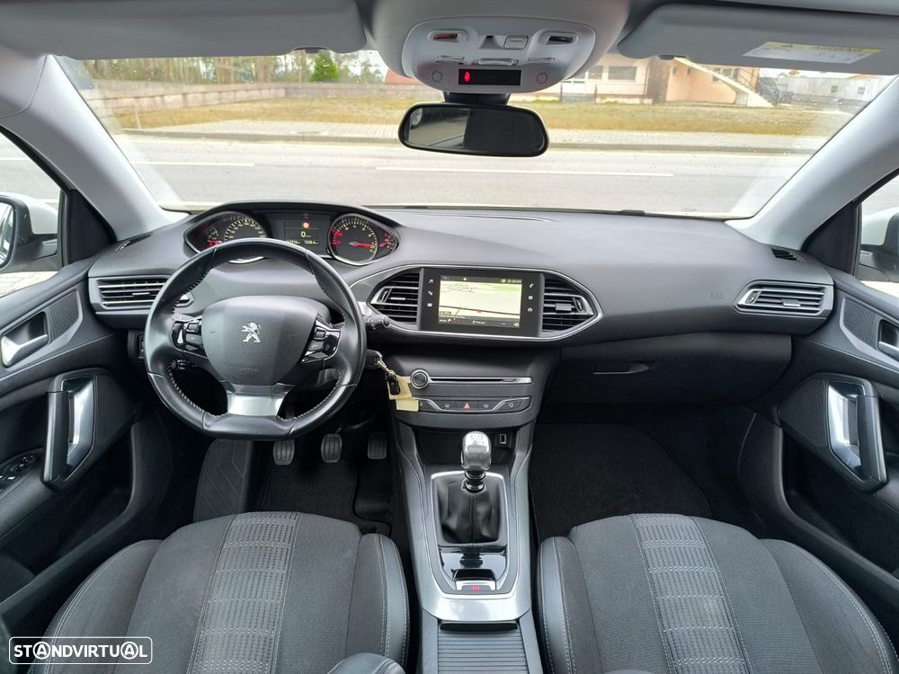 Peugeot 308 PureTech 130 GPF Stop & Start Allure - 40