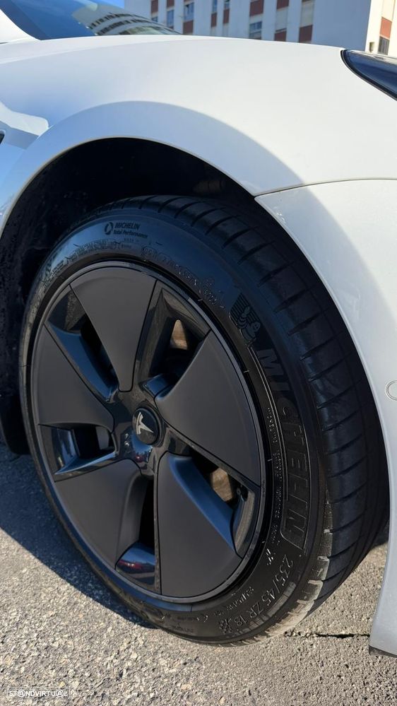 Tesla Model 3 Standard Range Plus RWD - 5