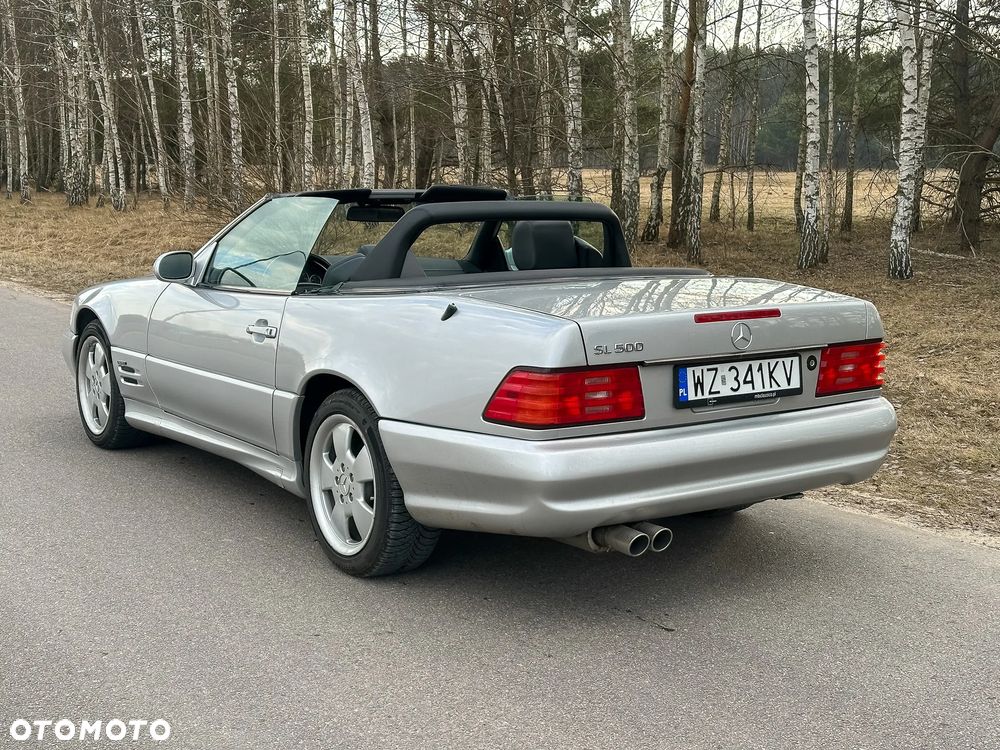 Mercedes-Benz SL - 10