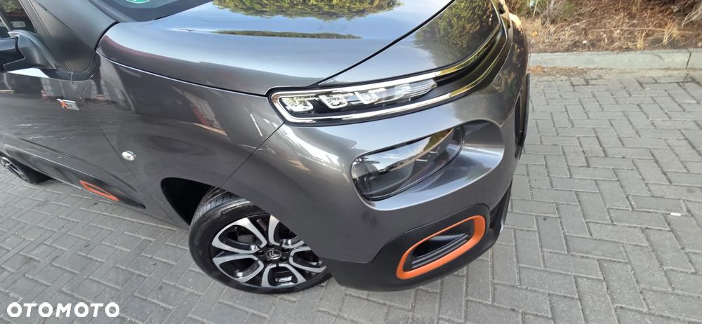 Citroën Berlingo MPV XL BlueHDi 130 SHINE - 24