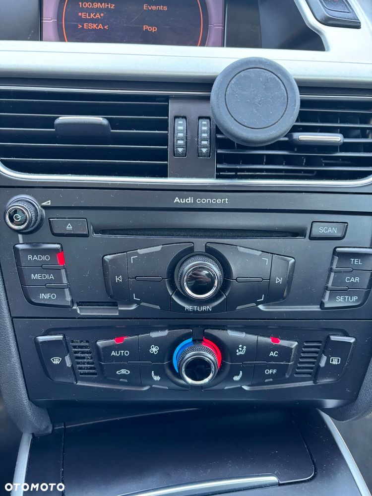 Audi A4 Avant - 10