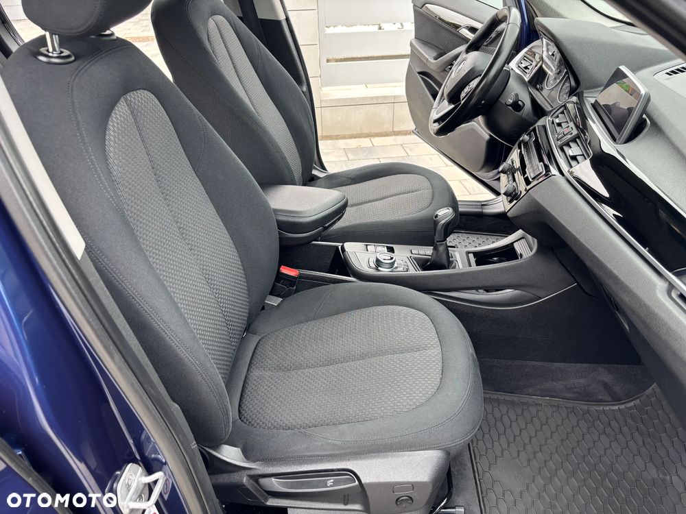 BMW X1 sDrive18d Advantage - 29