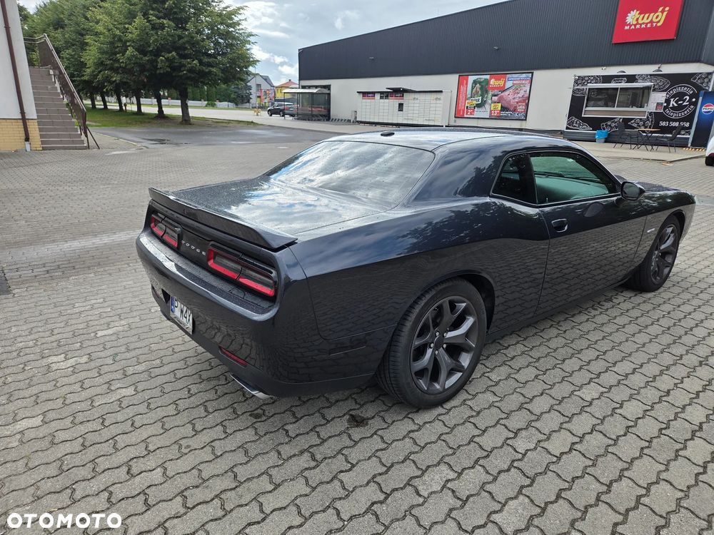 Dodge Challenger 5.7 R/T - 11