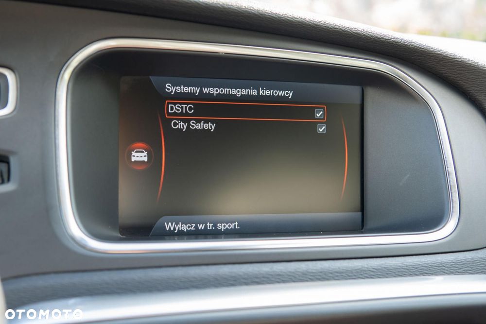 Volvo V40 T4 Powershift Summum - 22