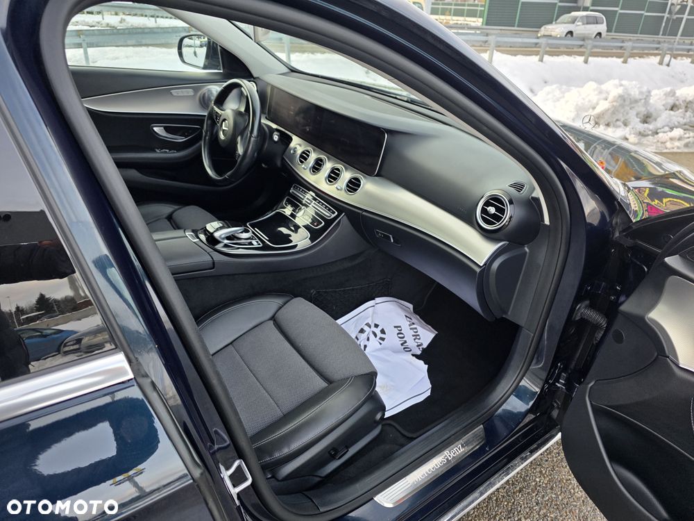 Mercedes-Benz Klasa E 200 9G-TRONIC - 14