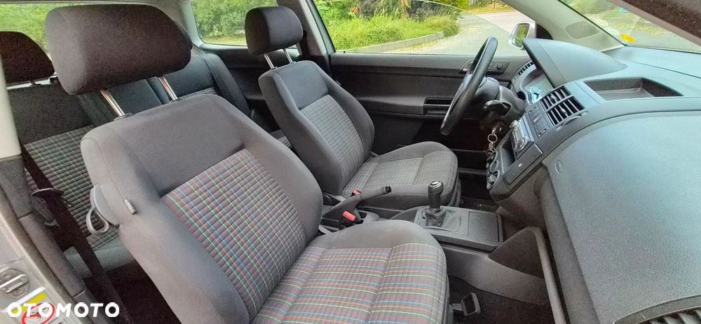 Volkswagen Polo 1.9 TDI Sportline - 16