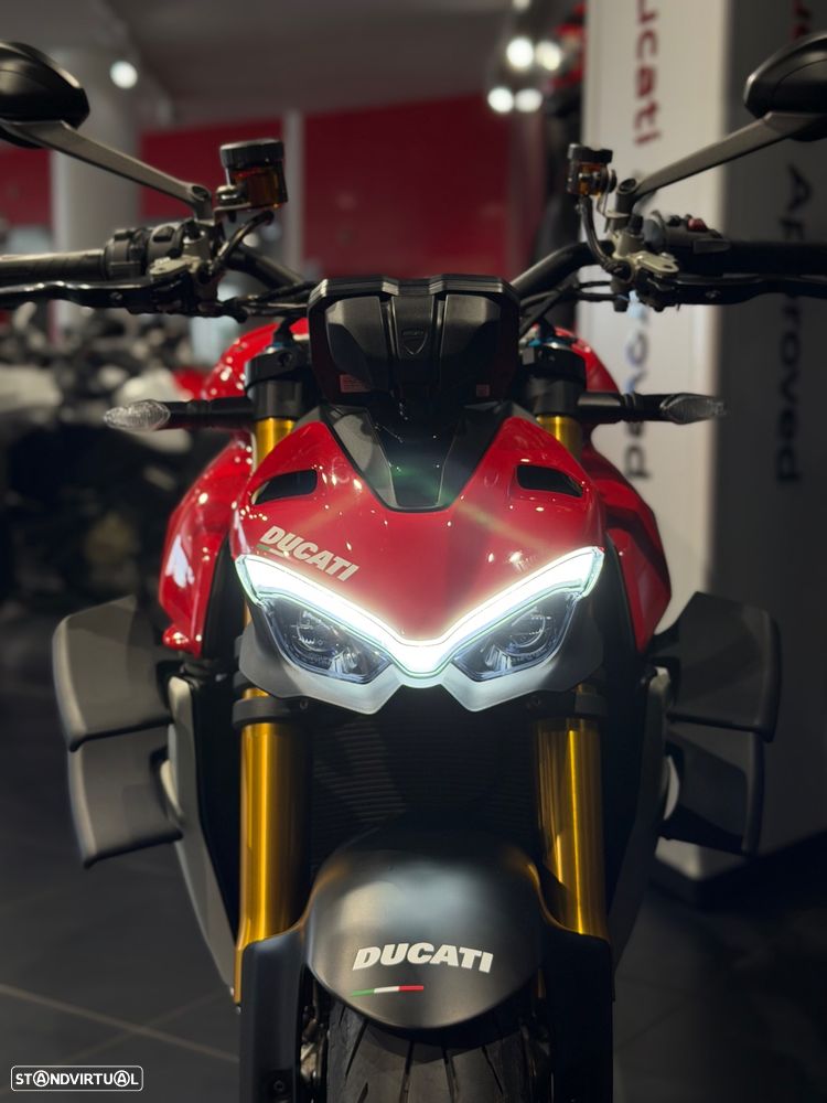 Ducati Streetfighter V4 S - 9