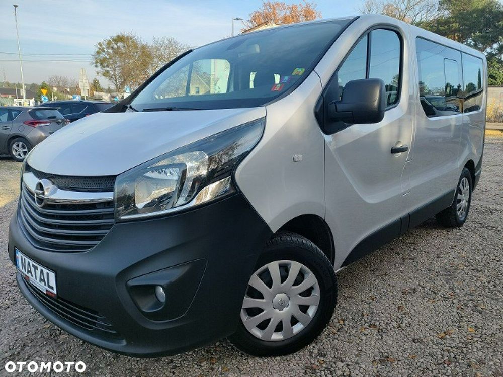 Opel Vivaro - 1