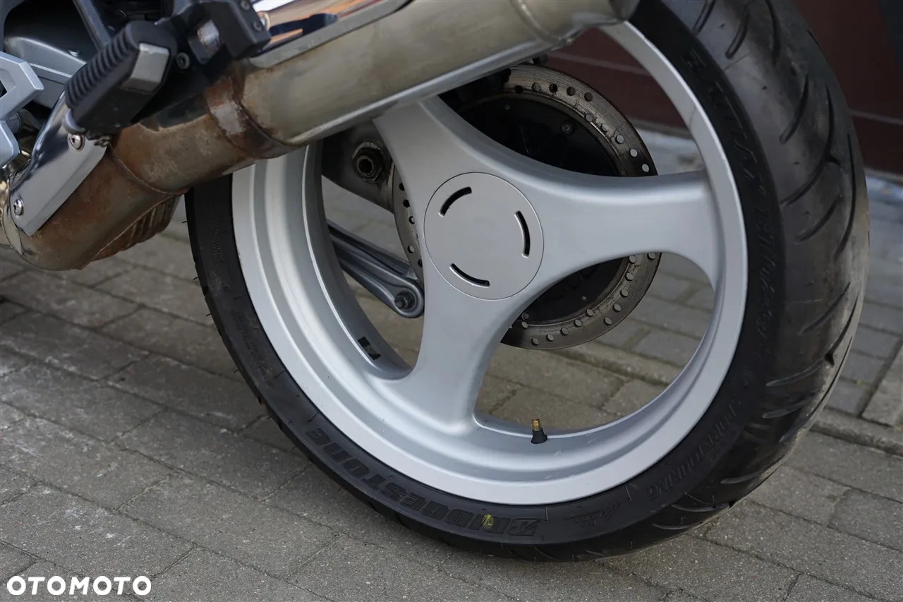 BMW R - 22
