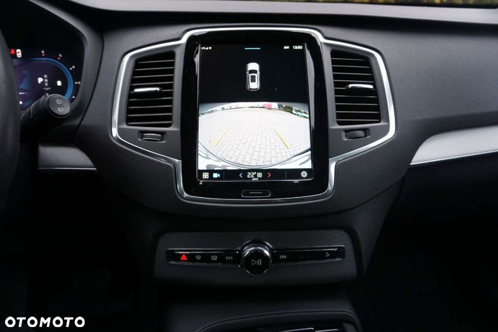 Volvo XC 90 - 8