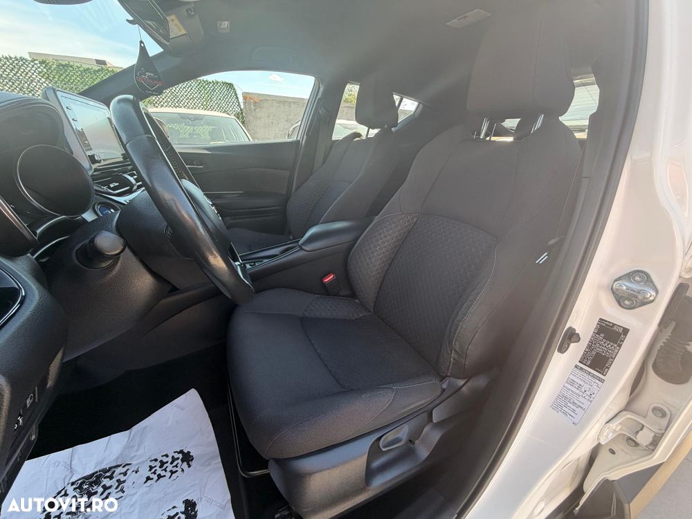 Toyota C-HR 1.2 Turbo 4x2 CVT C-ult - 17