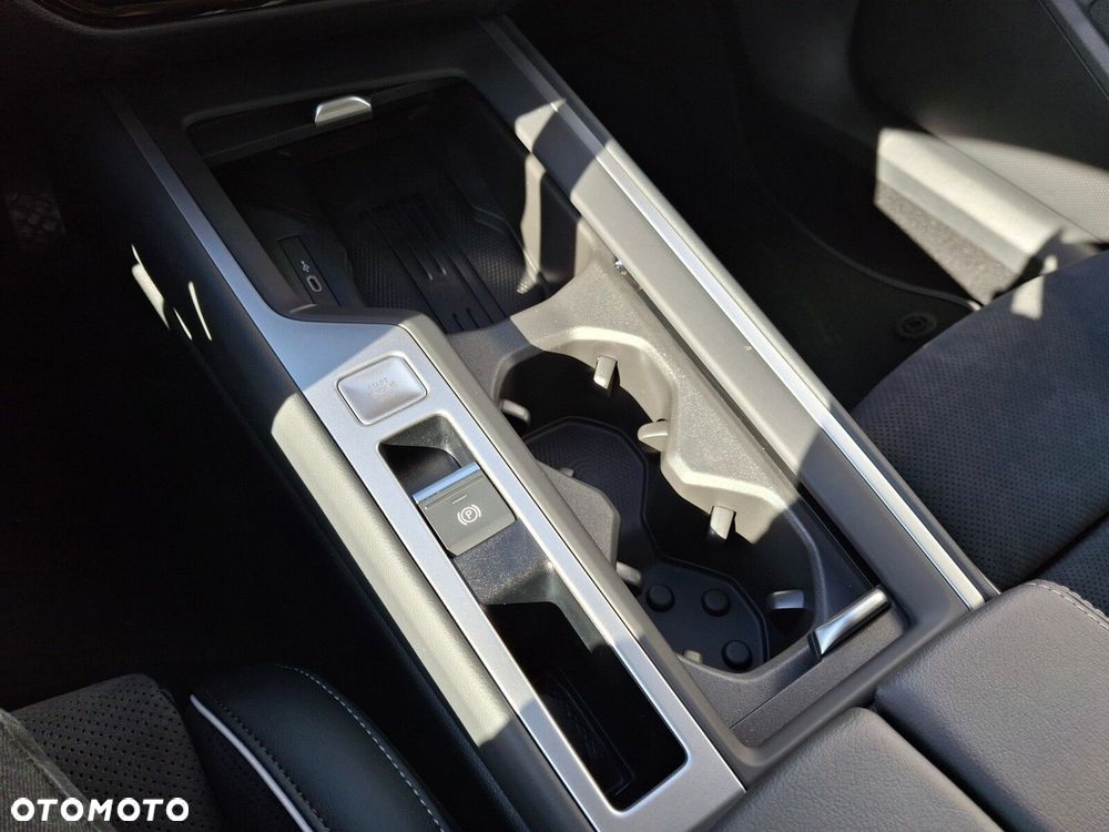 Volkswagen Passat - 37