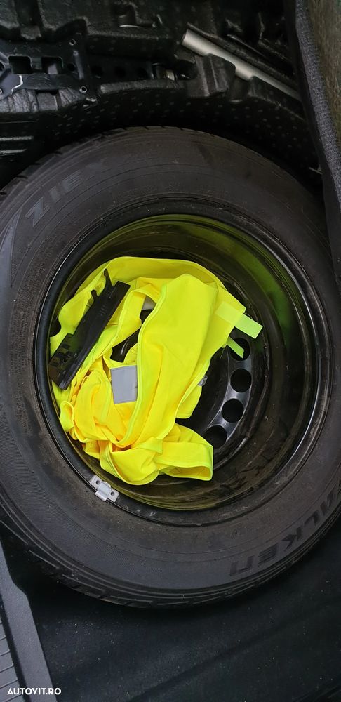 Volkswagen Passat Variant 2.0 TDI (BlueMotion Technology) Comfortline - 12