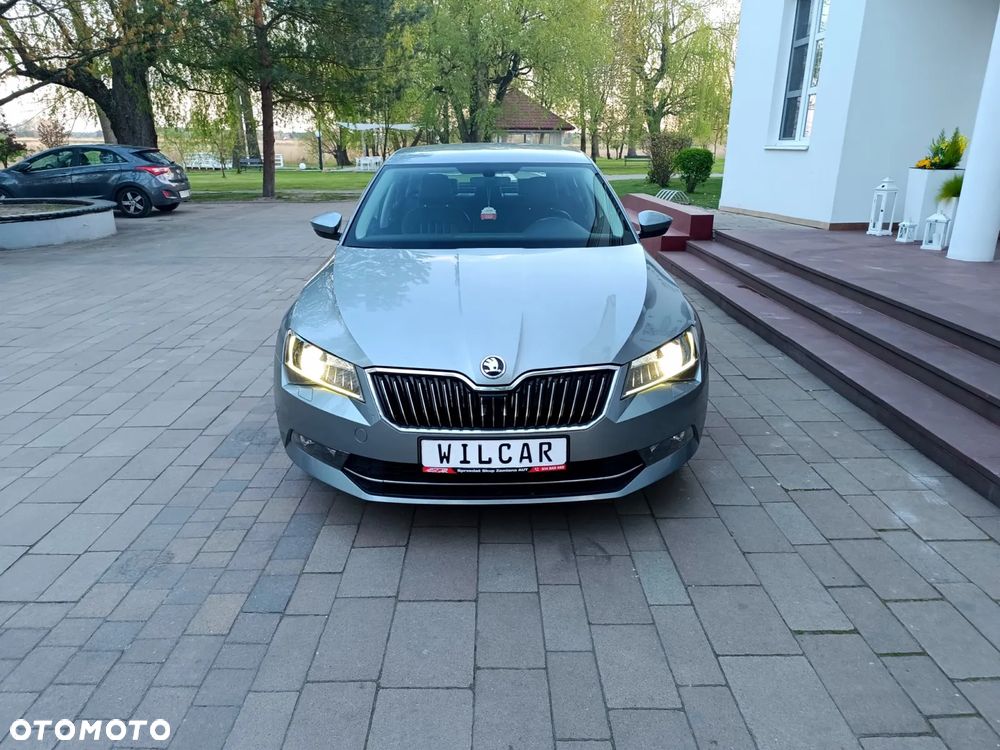 Skoda Superb 1.4 TSI ACT DSG Ambition - 14