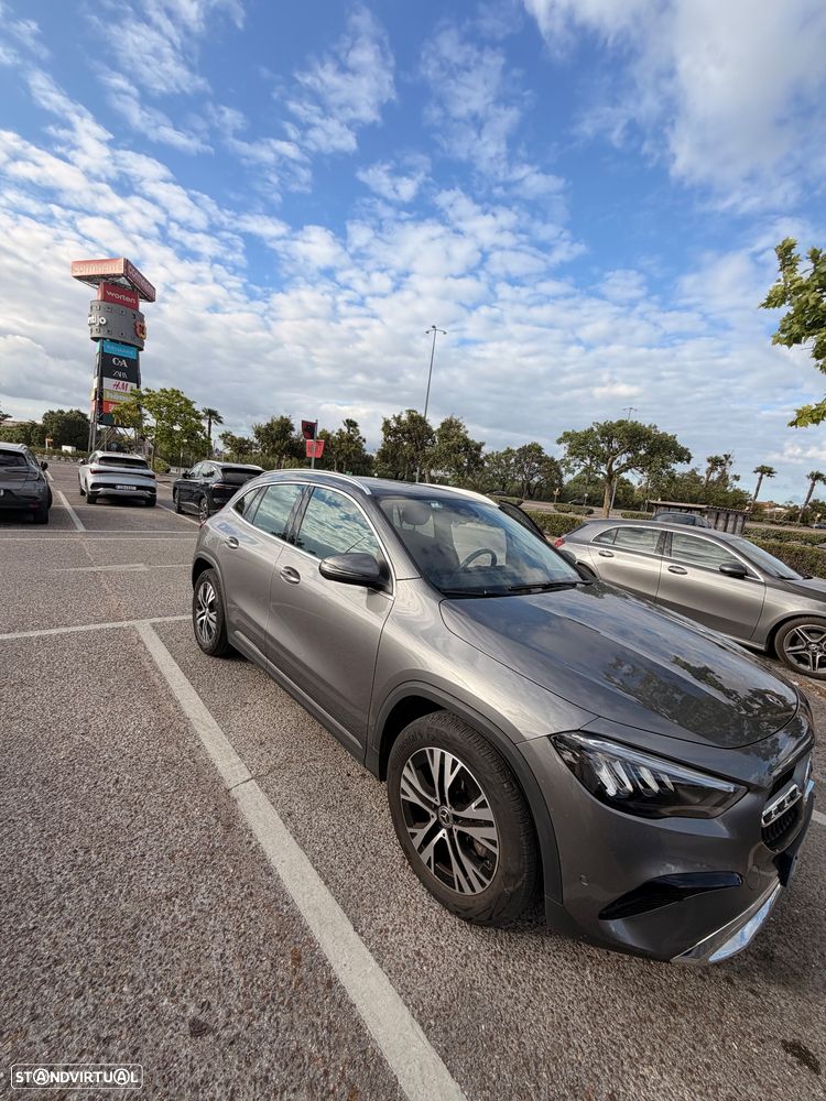 Mercedes-Benz GLA 180 d - 5