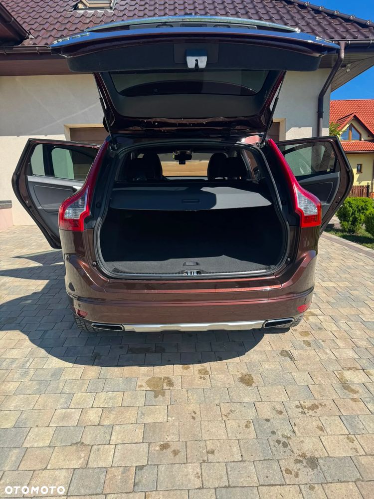 Volvo XC 60 D4 Momentum - 8