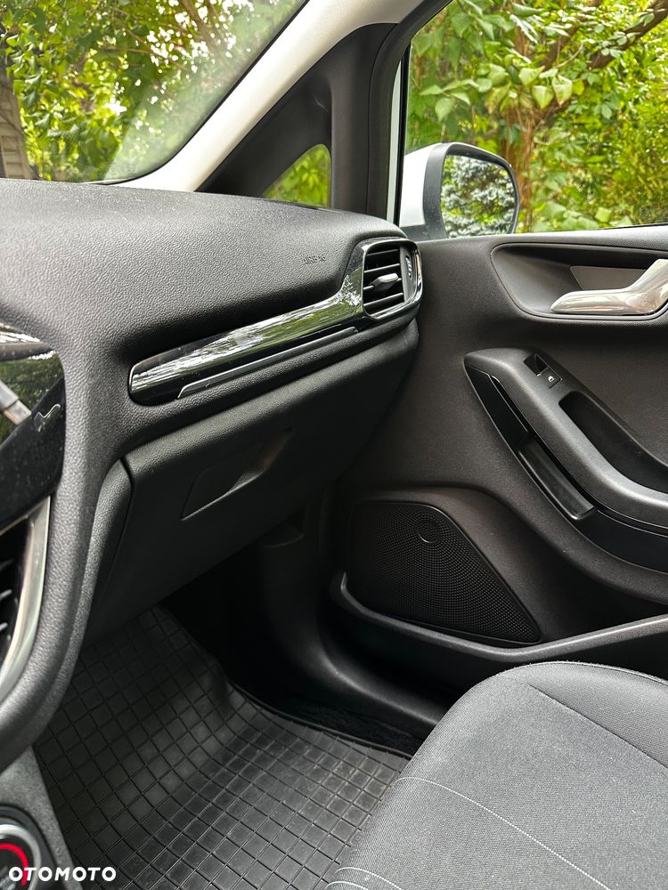 Ford Fiesta 1.1 Trend - 20