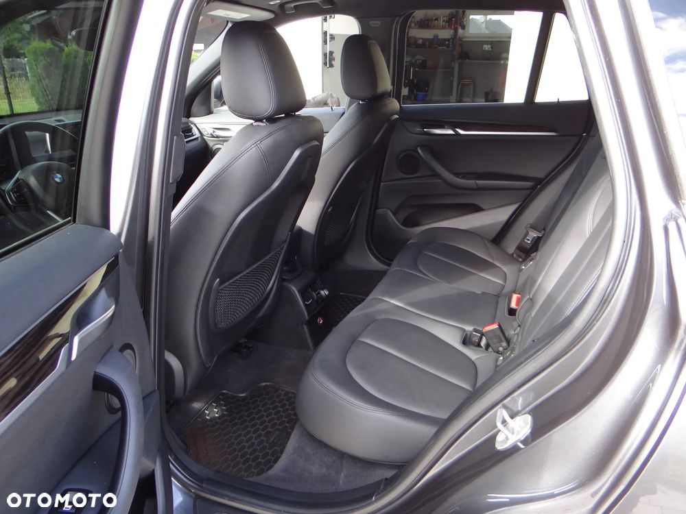 BMW X1 - 7