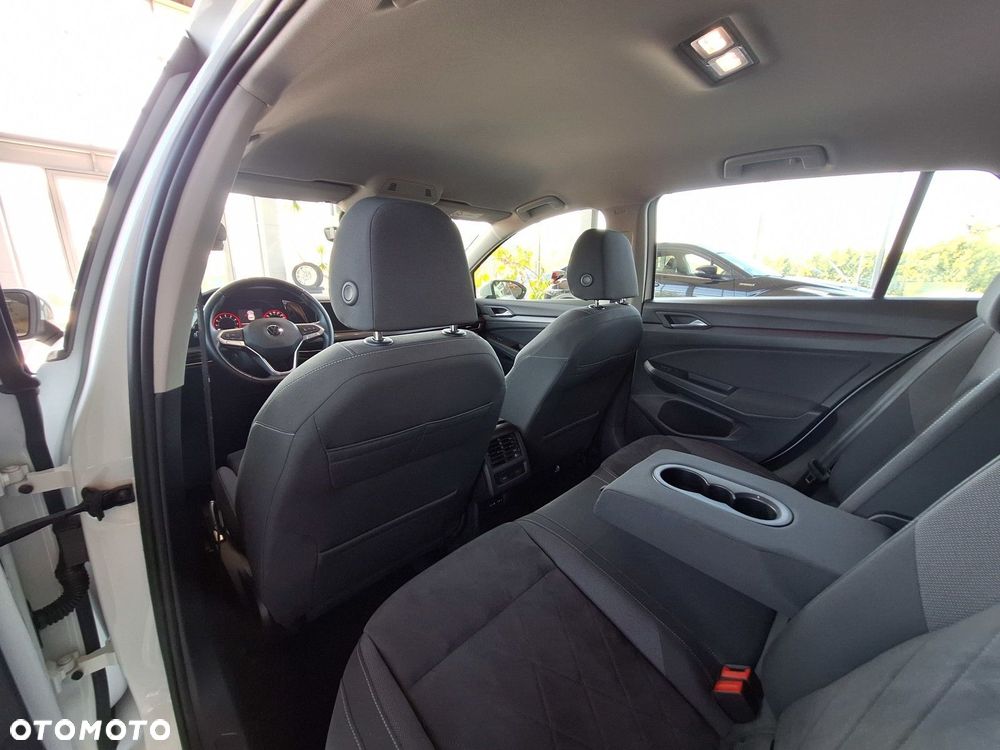 Volkswagen Golf - 21