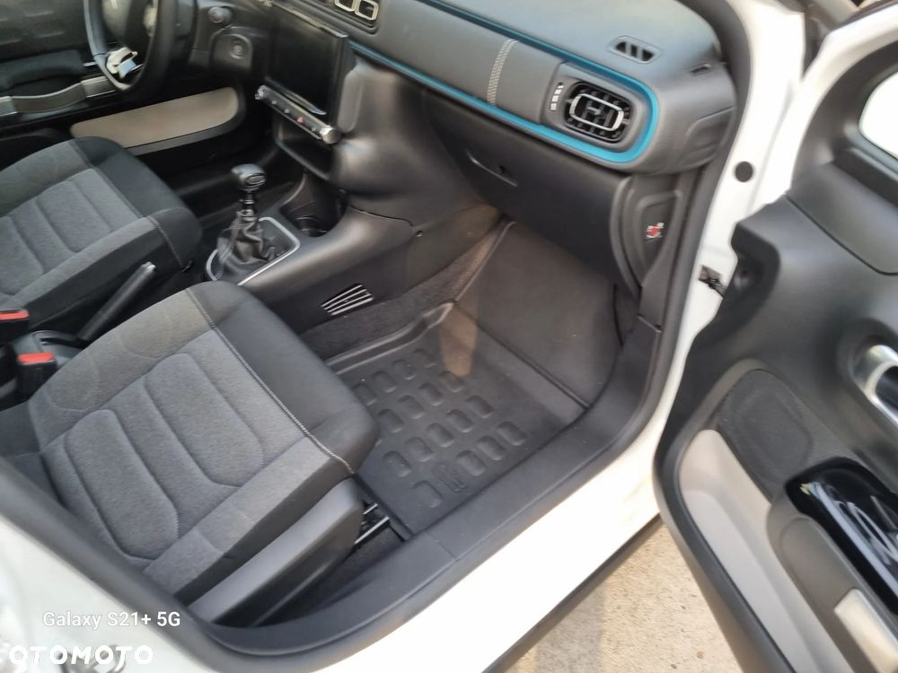 Citroën C3 1.2 PureTech Shine S&S - 13