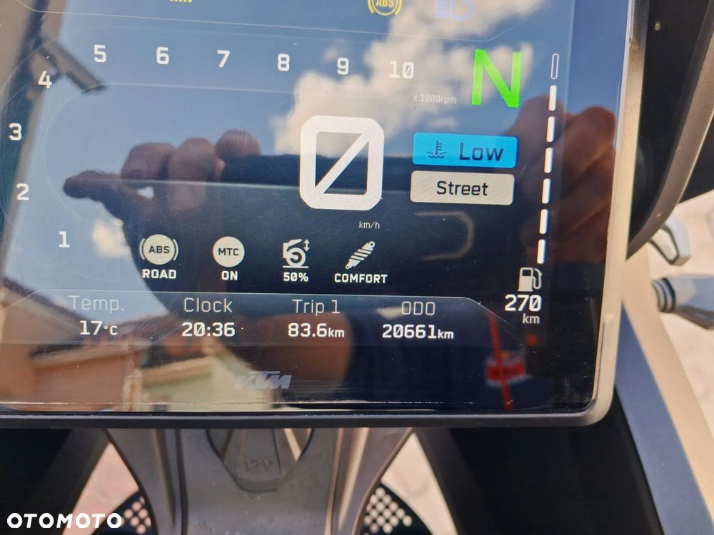 KTM Super Adventure - 23