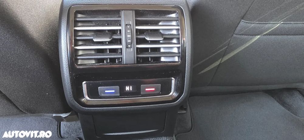 Volkswagen Passat - 15