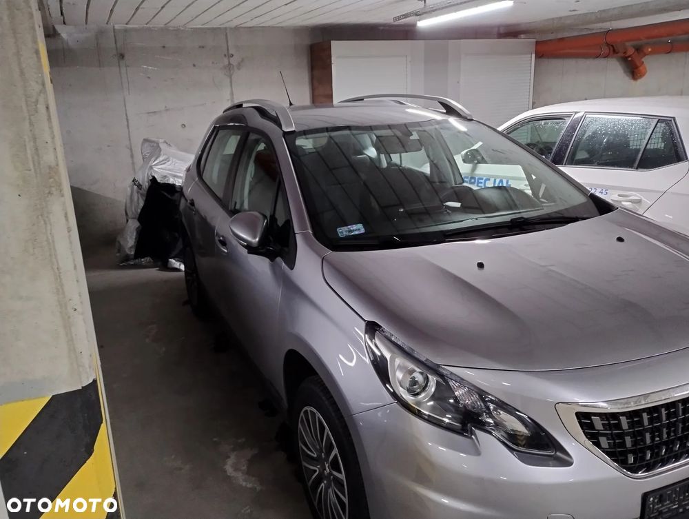 Peugeot 2008 ver-1-2-pure-tech-gpf-active-s-s - 2