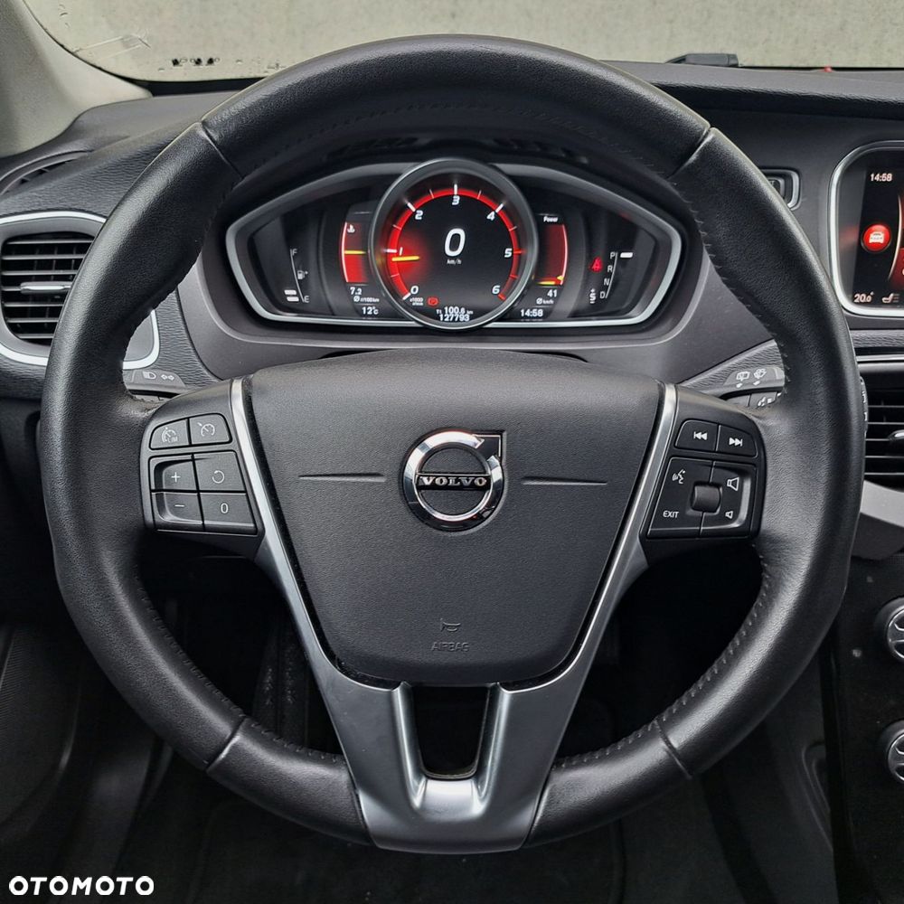 Volvo V40 - 15