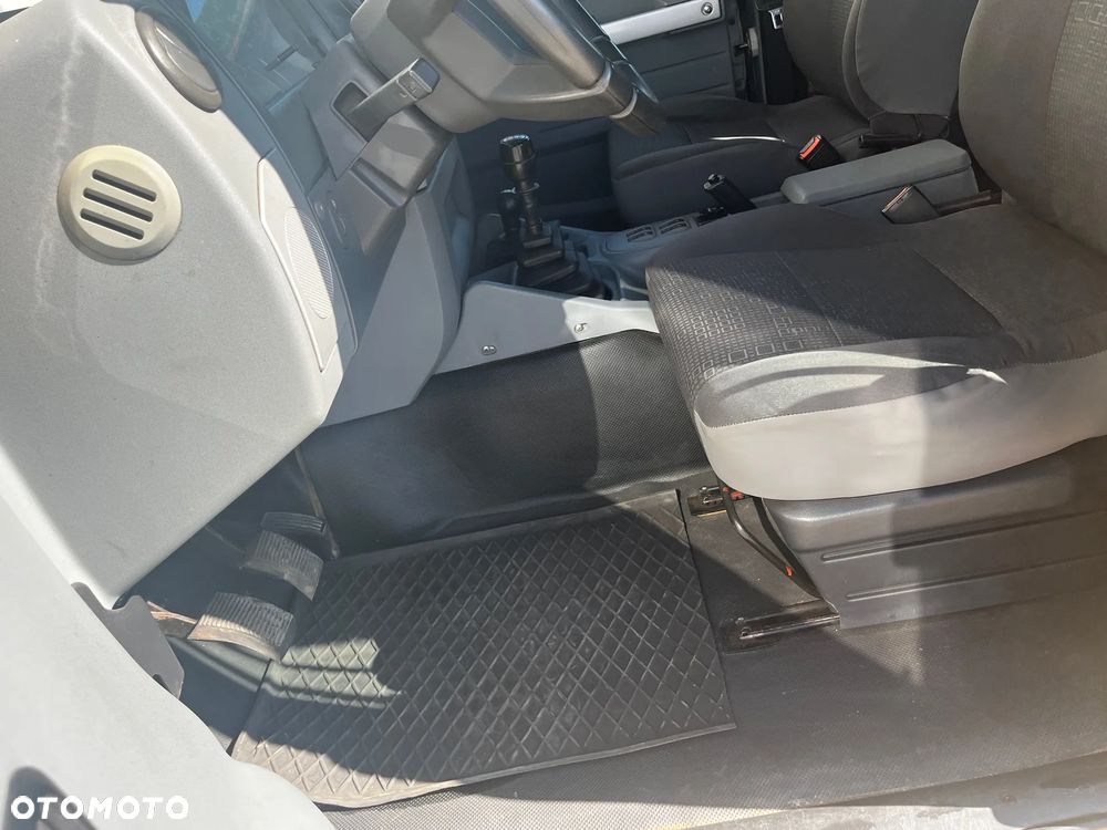 Iveco Massif 25S18 W Comfort - 12