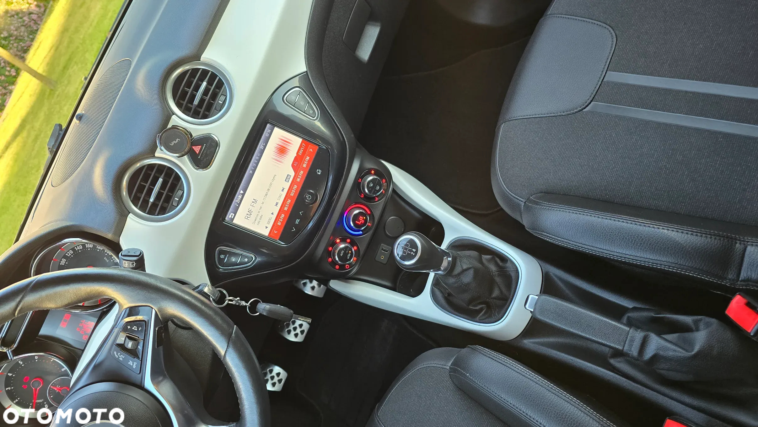 Opel Adam - 12