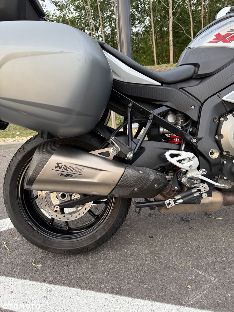 BMW XR - 12