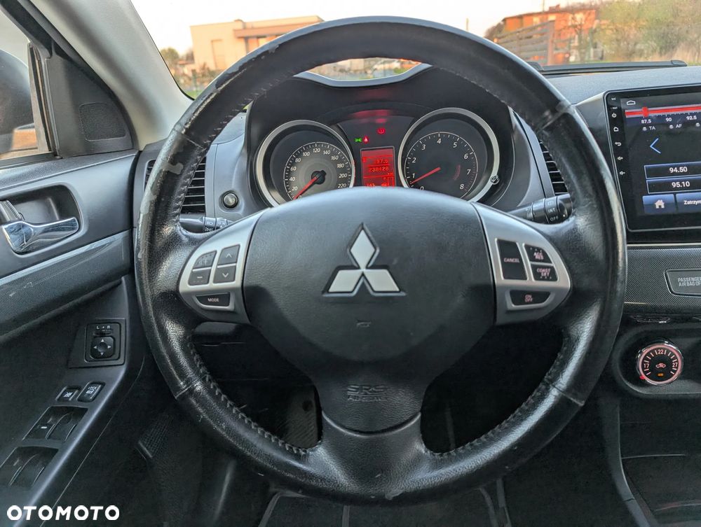 Mitsubishi Lancer 1.8 Intense LPG - 31