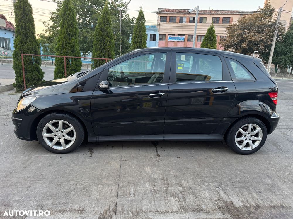 Mercedes-Benz B 180 - 3