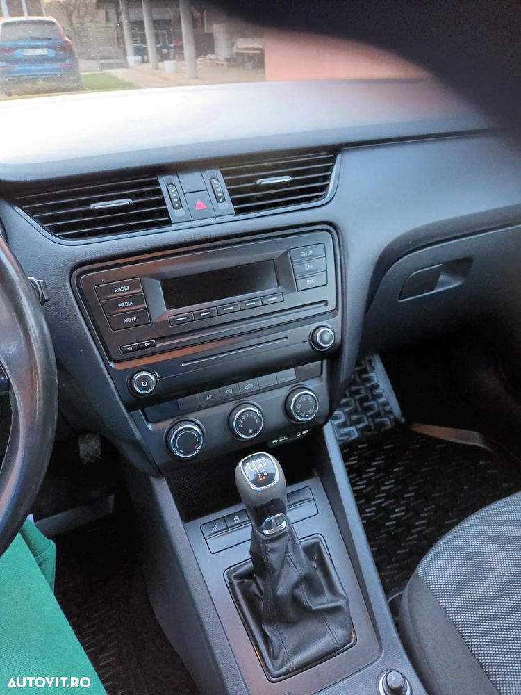 Skoda Octavia 1.6 TDI Classic - 14