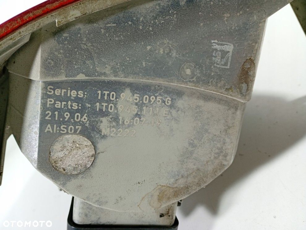 VW TOURAN I 1T (03-06) LEWA TYLNA LAMPA ORYGINAŁ - 5