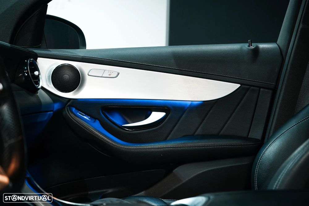 Mercedes-Benz GLC 300 de Coupe 4Matic 9G-TRONIC AMG Line Plus - 12