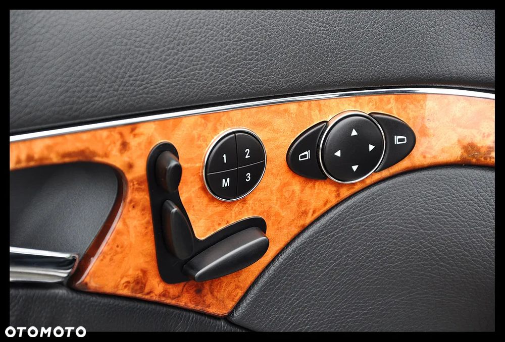 Mercedes-Benz Klasa E 500 T Avantgarde - 27