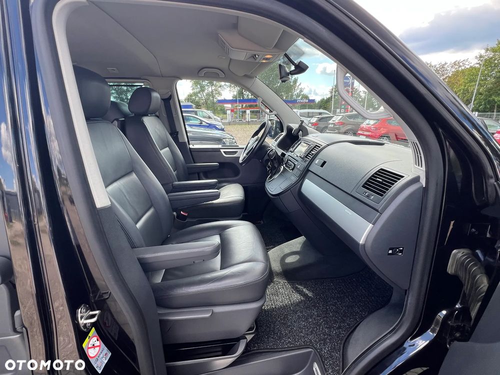 Volkswagen Multivan - 20