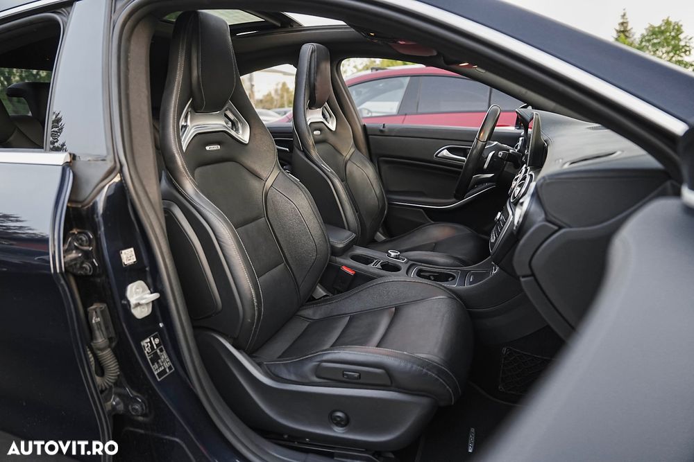 Mercedes-Benz CLA 250 4MATIC 7G-DCT Sport - 3