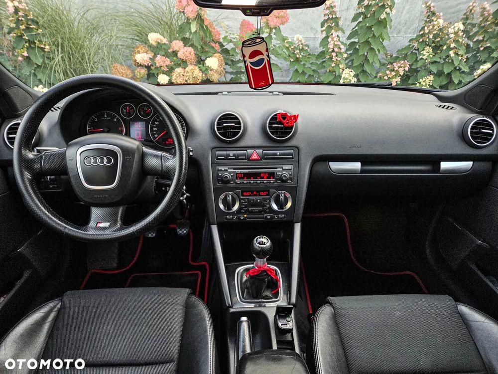 Audi A3 Sportback 2.0 TDI Ambiente - 13